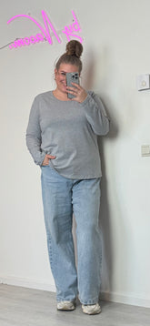 PRETTY IN BASIC TEE (MEERDERE KLEUREN / IN MATEN)