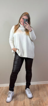 CHOCO LEATHERLOOK SKINNY PANTS (IN MATEN T/M MAAT 54)