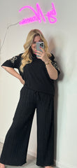 WIDE LEG PLISSÉ PANTS BLACK