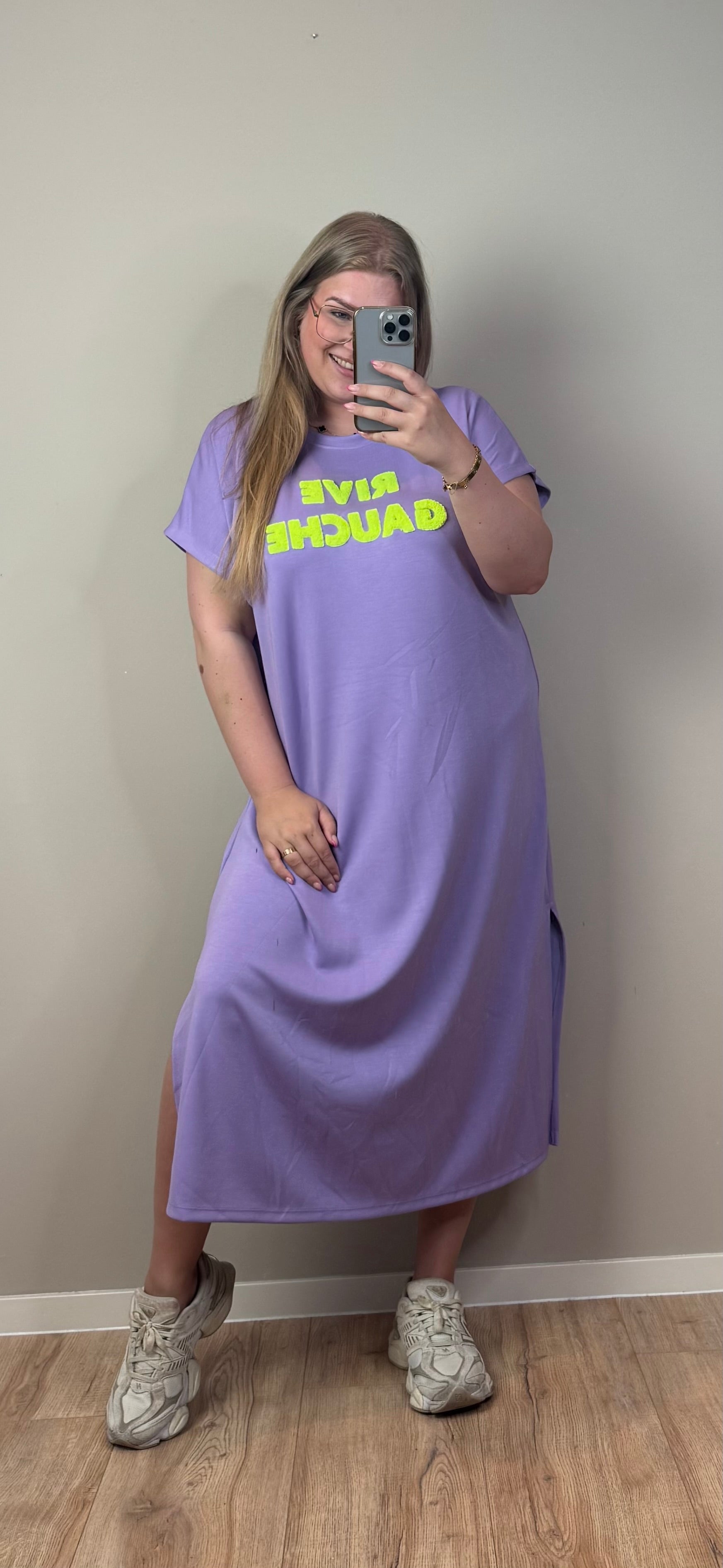 T-SHIRT DRESS RIVER (T/M MAAT 48) - 3 KLEUREN