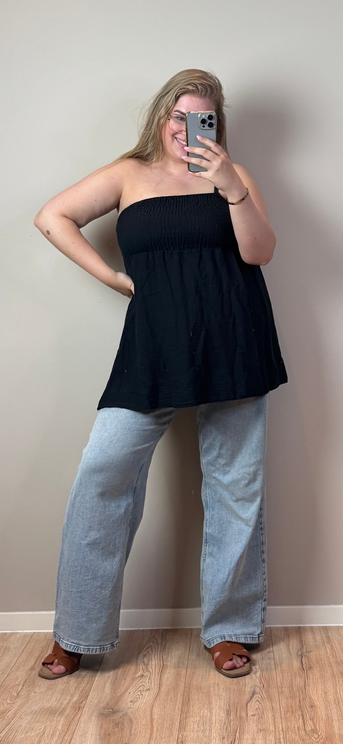 MOUSSELINE STRAPLESS TOP - T/M MAAT 48 (3 KLEUREN)