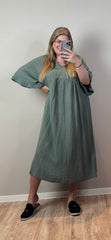 MOUSSELINE RUFFLE JURK - T/M MAAT 50 (3 KLEUREN)