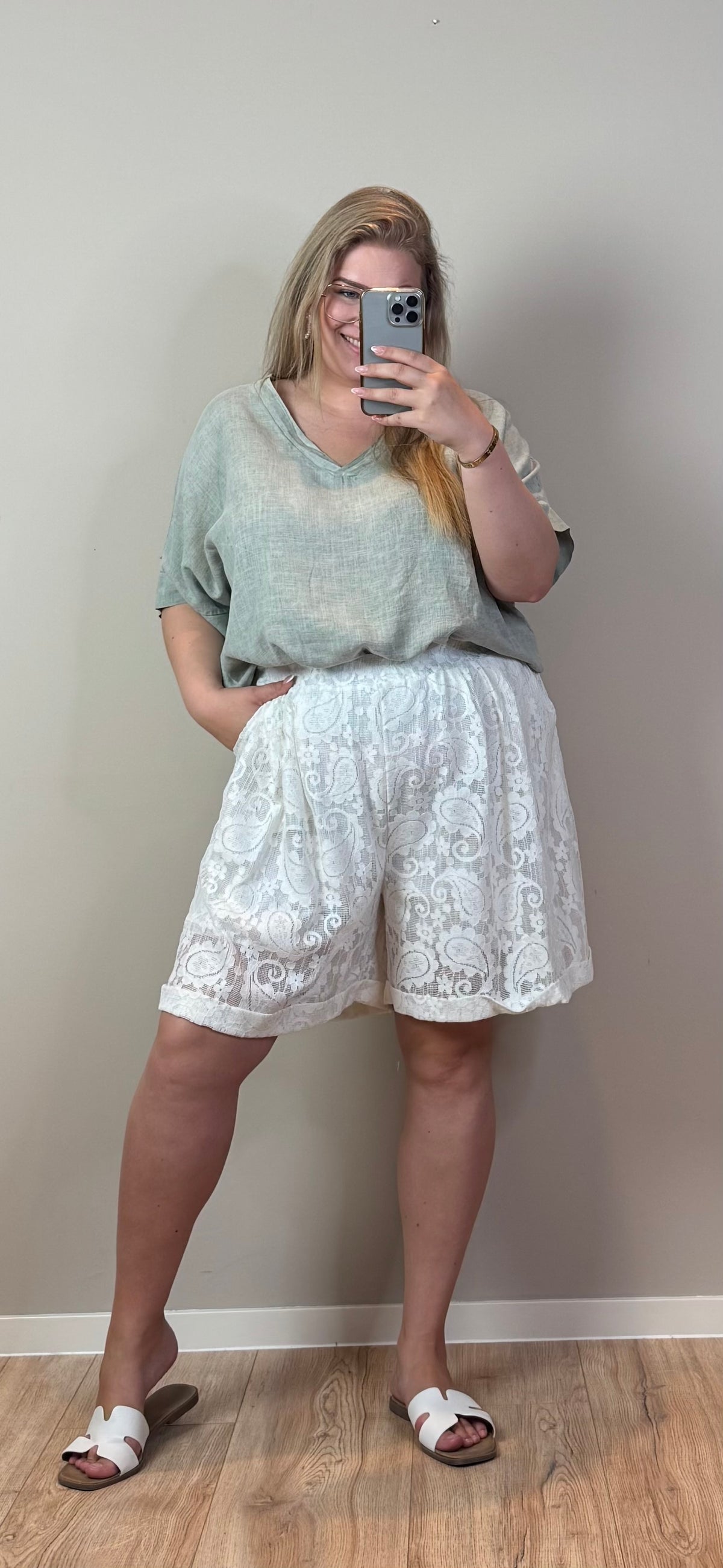 LACE JORT - T/M MAAT 50 (2 KLEUREN)