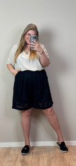LACE JORT - T/M MAAT 50 (2 KLEUREN)
