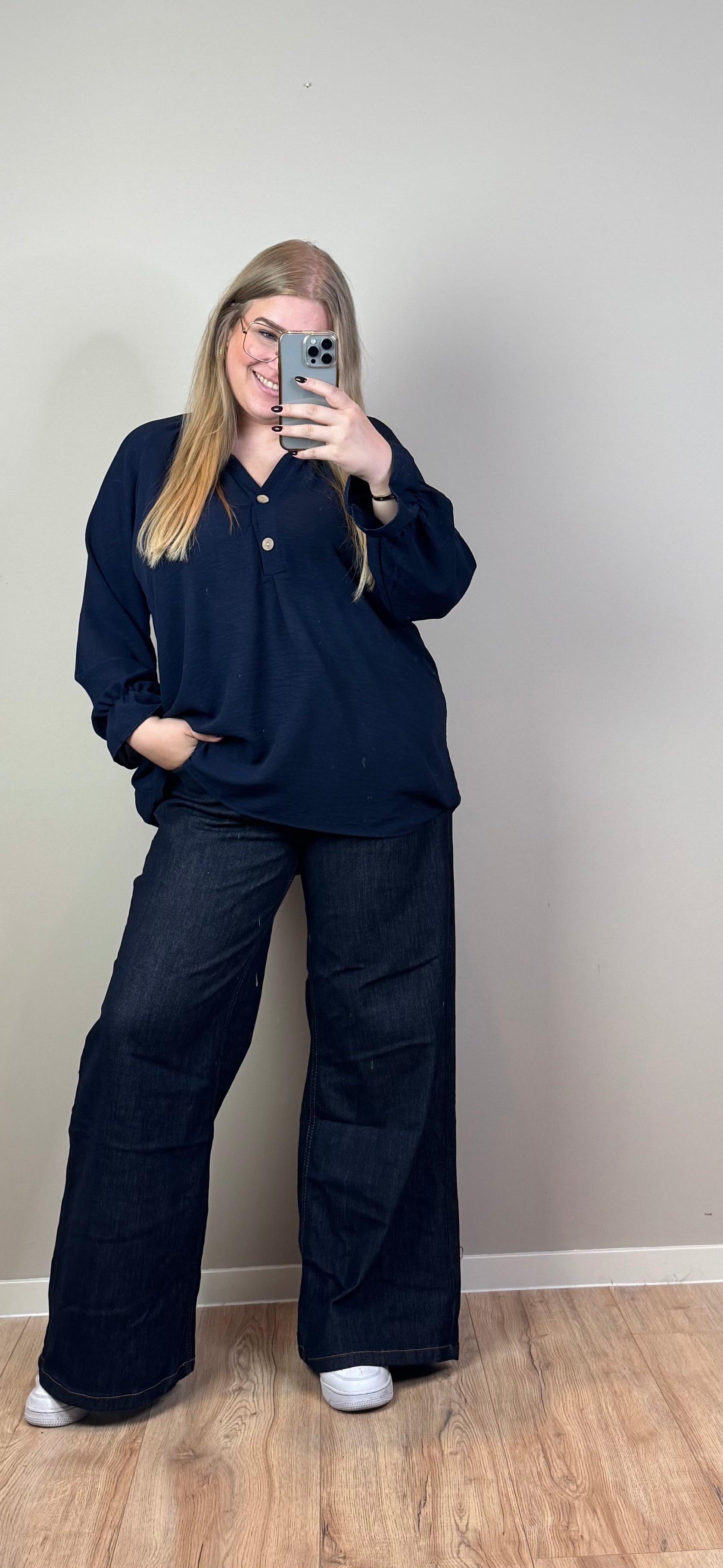 KYRA BLOUSE (T/M MAAT 48) - 2 KLEUREN