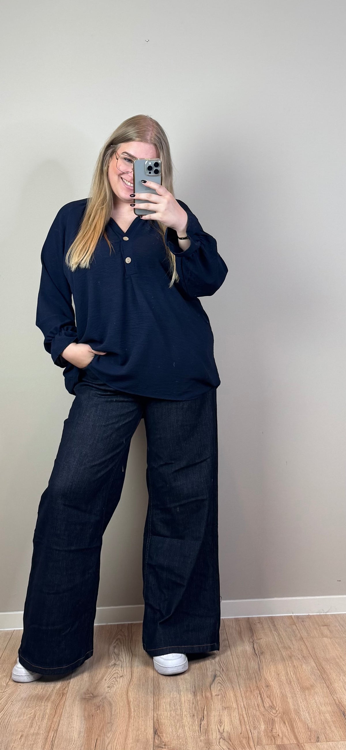 KYRA BLOUSE (T/M MAAT 48) - 2 KLEUREN