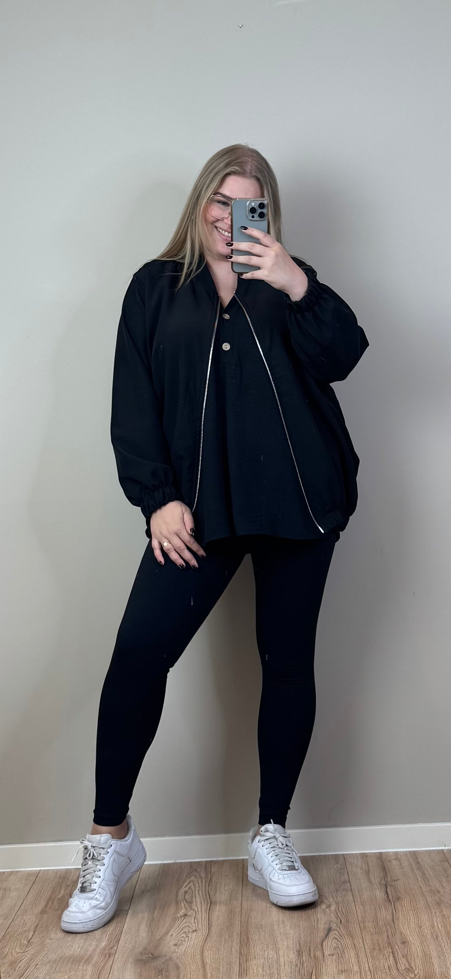 OVERSIZED BOMBER JACKET (T/M MAAT 52) - 3 KLEUREN