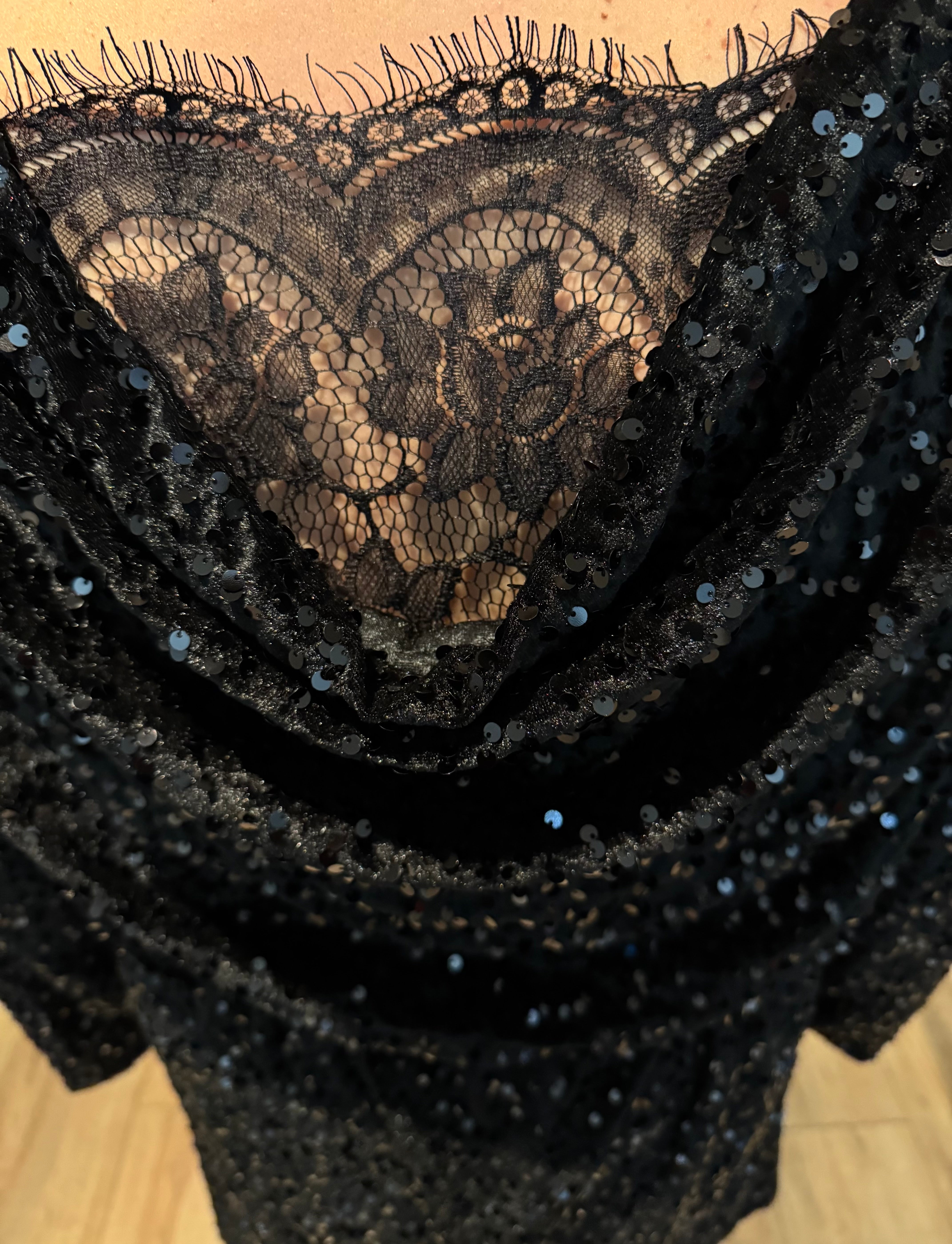 SPARKLE WATERFALL DRESS (T/M MAAT 48) - 2 KLEUREN