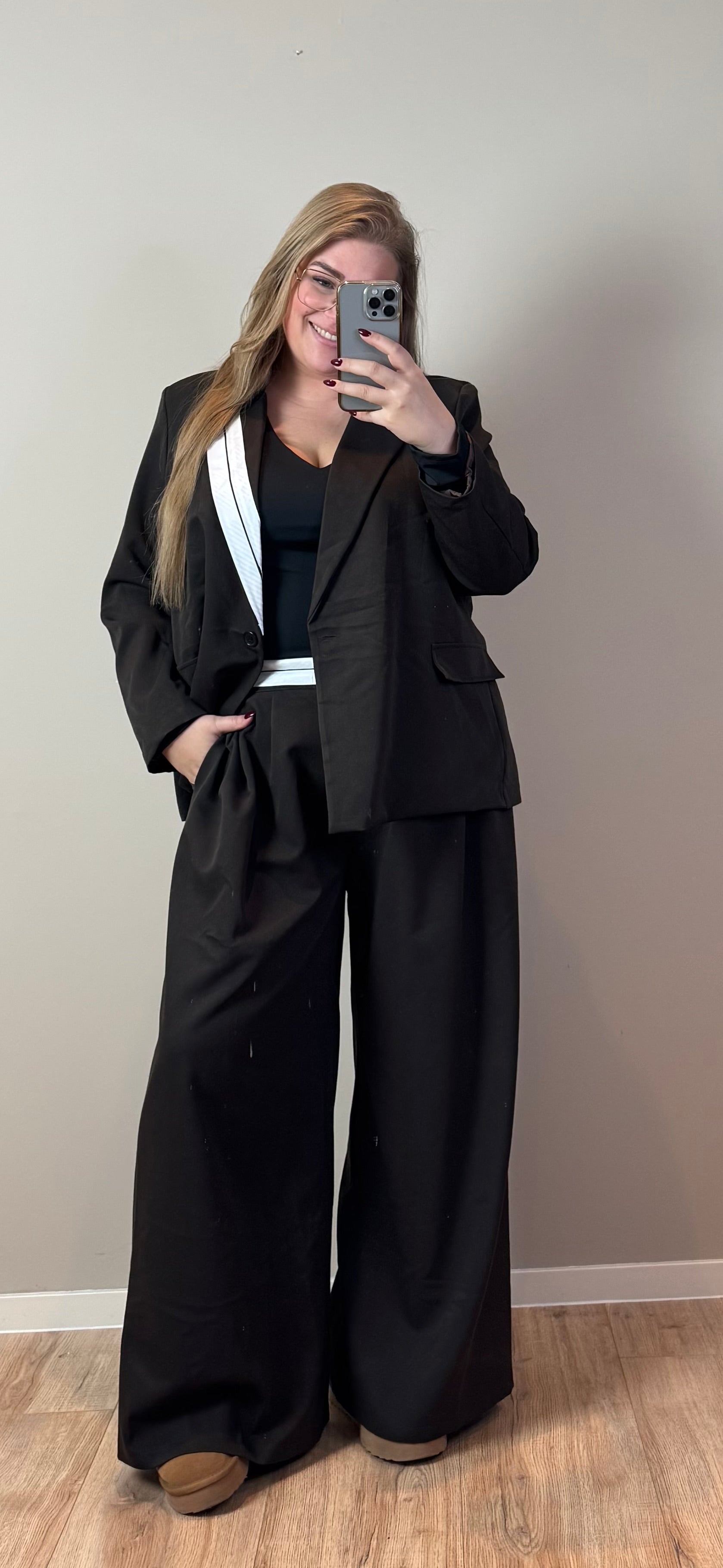 SPORTY DETAILED BLAZER - T/M MAAT 48 (2 KLEUREN)